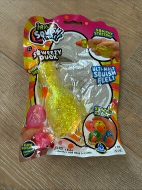 Viral JA-RU Squishy Saweezy Duck Glitter Toy - Yellow NEW